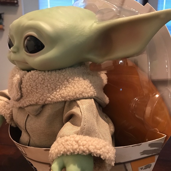 Star Wars Mandalorian Child Baby Yoda Doll Plush - Picture 6 of 8